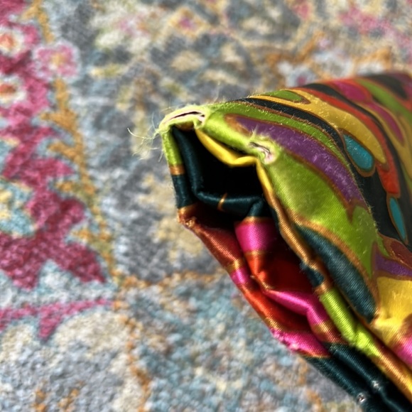 Vintage silk bag can be short or shopper shown in pics with measurements cool! - Picture 10 of 12